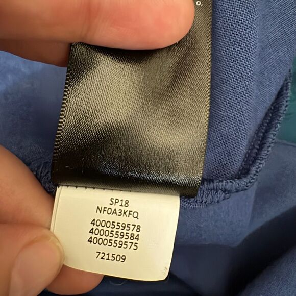 The North Face EZ Tee Dress Blue FlashDry Cap Sleeve Athleisure Size Medium - Picture 9 of 9